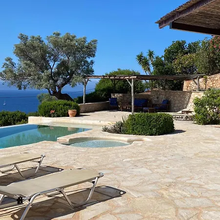 Anatoli - Luxury Seafront With Private Infinity Pool סיבוטה