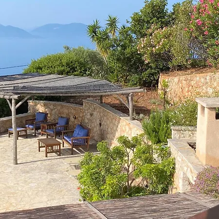 Anatoli - Luxury Seafront With Private Infinity Pool סיבוטה