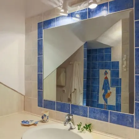 Anatoli - Luxury Seafront With Private Infinity Pool סיבוטה