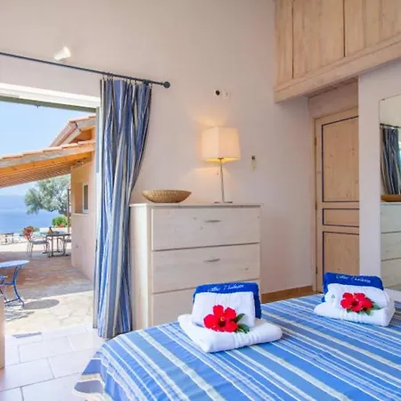 Anatoli - Luxury Seafront With Private Infinity Pool * סיבוטה